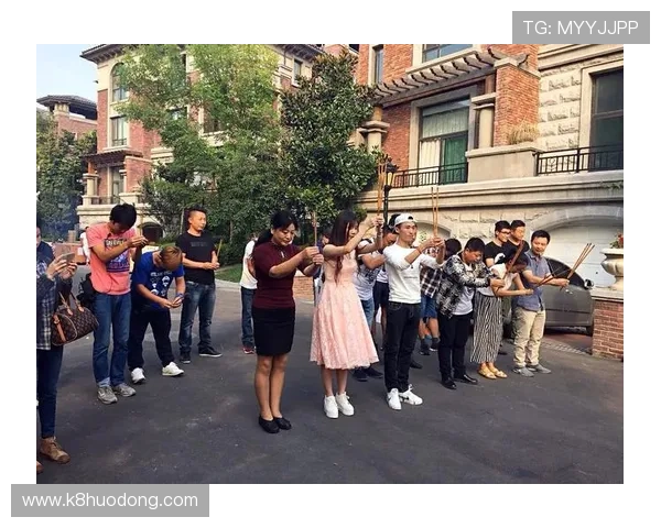 在K8真人视讯官网体验多样化的真人荷官游戏,感受真实赌场的刺激与乐趣 在K8真人视讯官网体验多样化的真人荷官游戏,感受真实赌场的刺激与乐趣